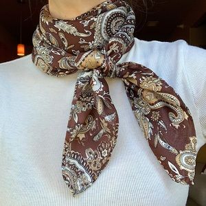Square neck scarf/wild rag